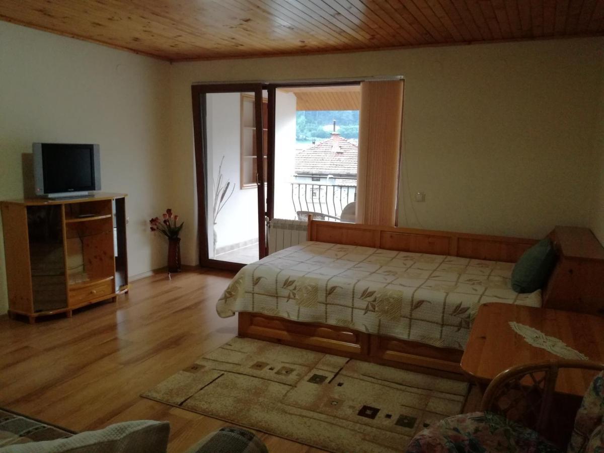 Guest House Benita Dövlen Dış mekan fotoğraf
