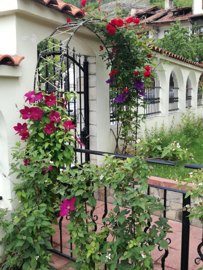 Guest House Benita Dövlen Dış mekan fotoğraf