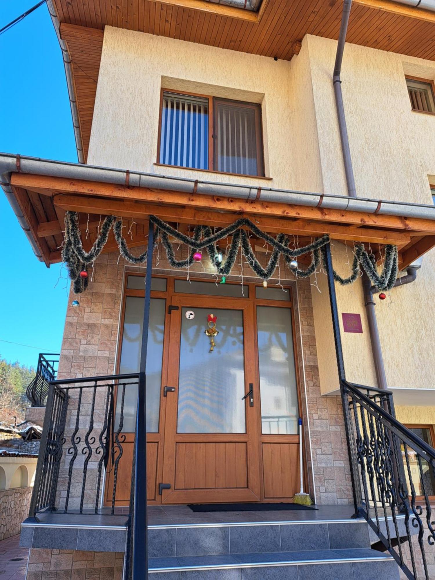 Guest House Benita Dövlen Dış mekan fotoğraf