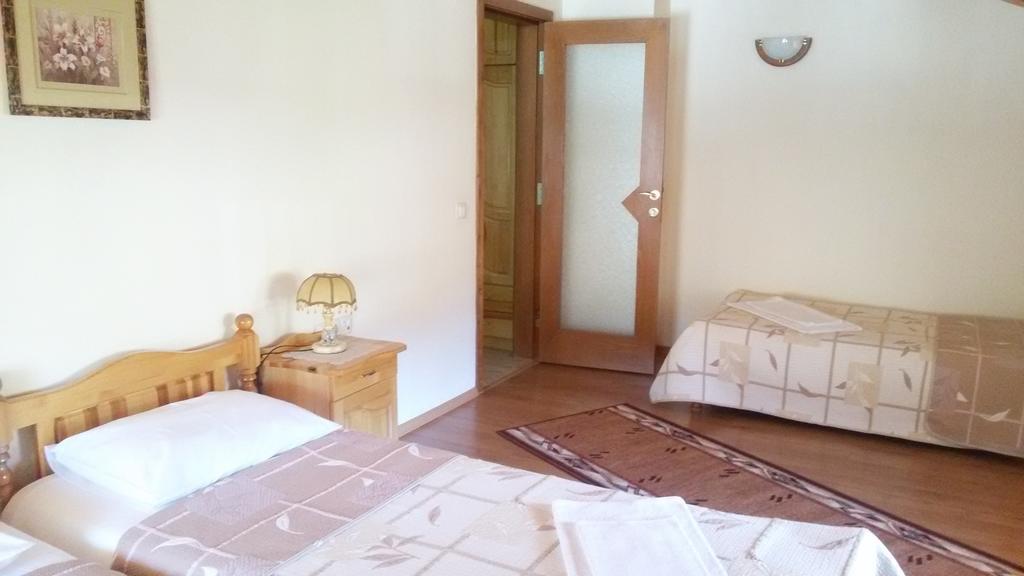 Guest House Benita Dövlen Dış mekan fotoğraf