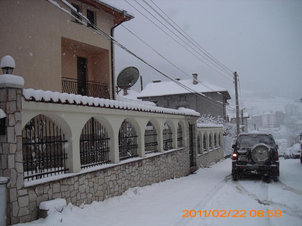 Guest House Benita Dövlen Dış mekan fotoğraf