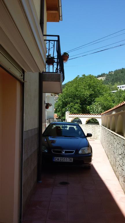 Guest House Benita Dövlen Dış mekan fotoğraf